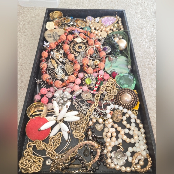 Sold - Picture 1 of 8